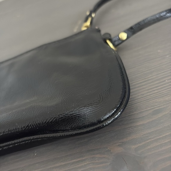 Coach Poppy Wristlet Wallet Black Patent Leather Gold Zipper Y2K - Picture 5 of 12